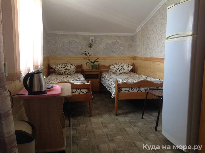 3-х местный «Эконом» с балконом с видом на море